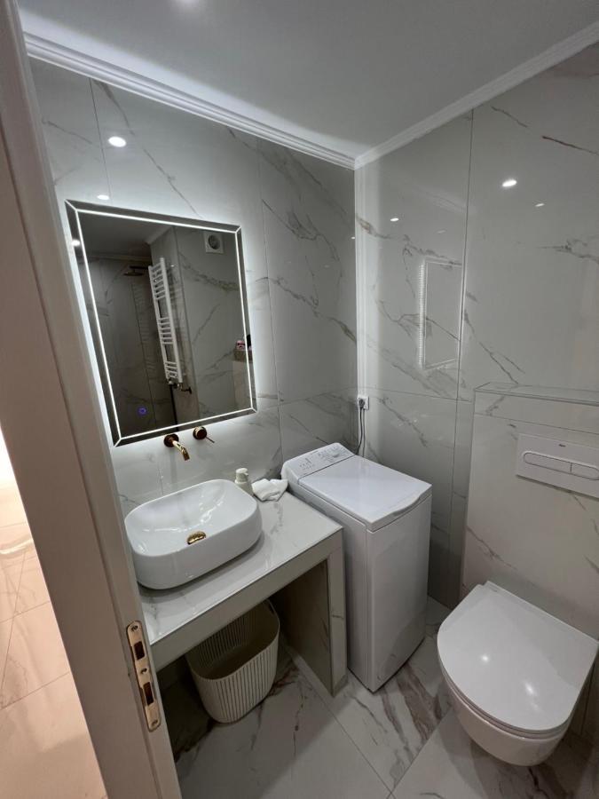 Modern 1-Bedroom Apartment In The City Center Salonic Exterior foto