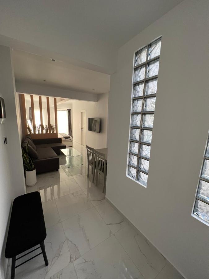 Modern 1-Bedroom Apartment In The City Center Salonic Exterior foto